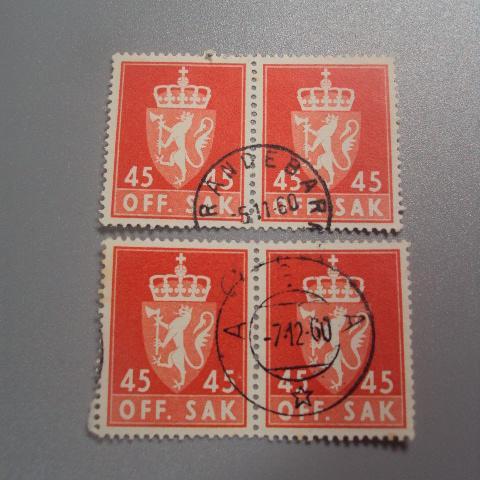 марки сцепки Норвегия 1955 г. Служебные марки. 45 э. стандарт лев корона лот гаш №1961