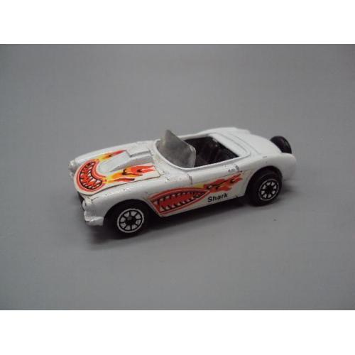 Машинка модель 1956 Corvette Chevrolet shark белый корвет шевроле Hong Kong гонконг №18913
