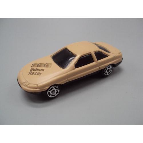 Машинка модель 300 Deleux Racer Nissan Sunny 1980 цвет капучино Китай №18834
