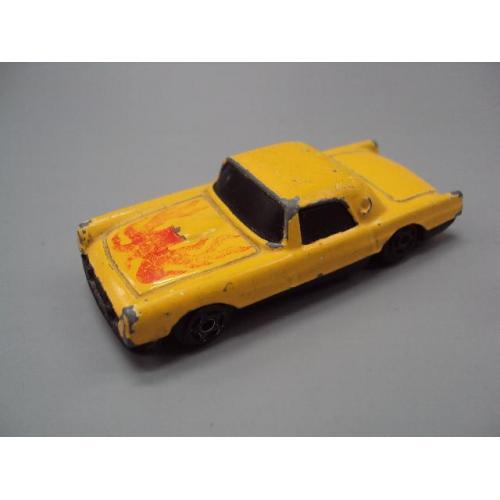 Машинка модель Ford Trunderbird 1955 желтый форд Китай №18831