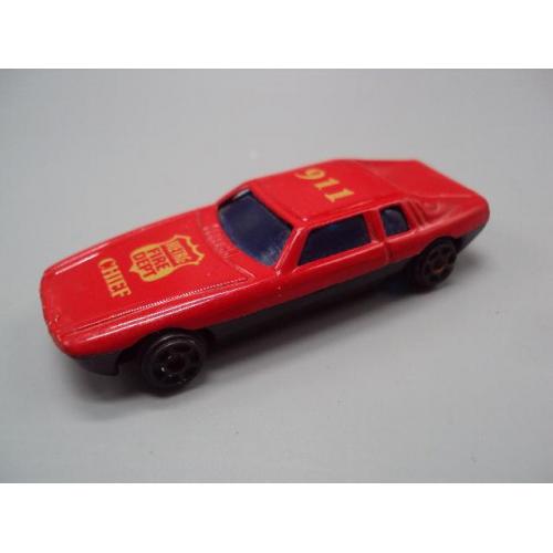 Машинка модель Jaguar XJ-S 911 Metro fire dept Chief красная ягуар шериф Китай №18853