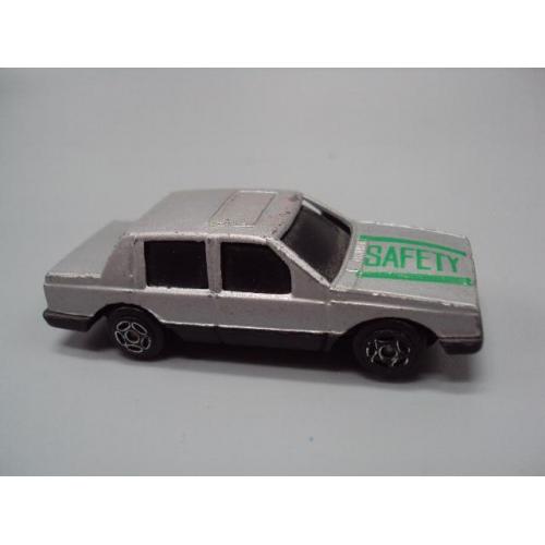 Машинка модель Marz Karz Summer Vintage Volvo 760 Safety silver серый вольво Китай №18812