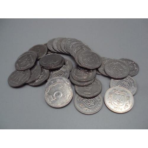 монета украина 5 копеек 2004 лот 33 шт №15041А