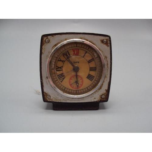 Настольные часы будильник Заря ссср на ходу размер 5,7х5,3 см №15868