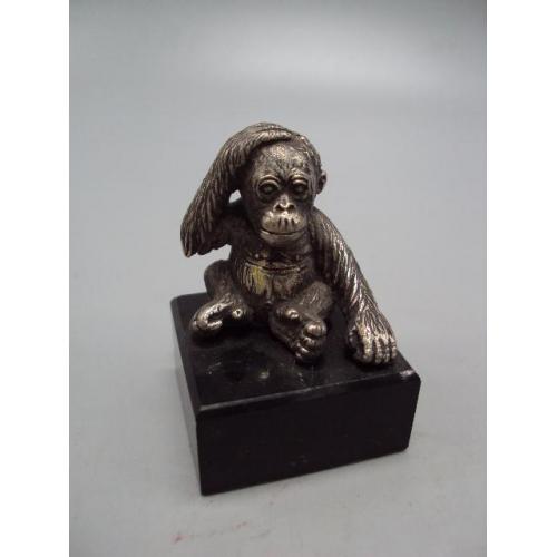 Фигура на подставке статуэтка обезьяна мартышка обезьянка серебро 925 проба вес 147 г 5,7 см №14349