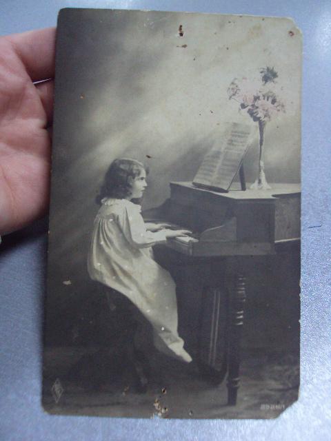 открытка девочка с фортепиано, петроград 1915 №1397