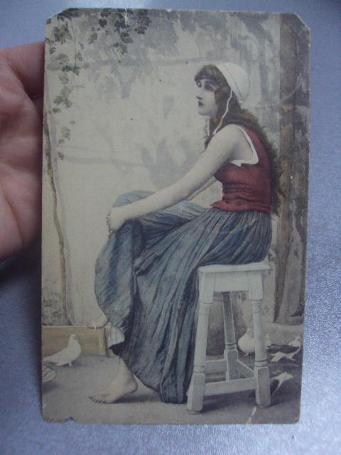 открытка девушка с голубями мошны оринин 1926 №1578
