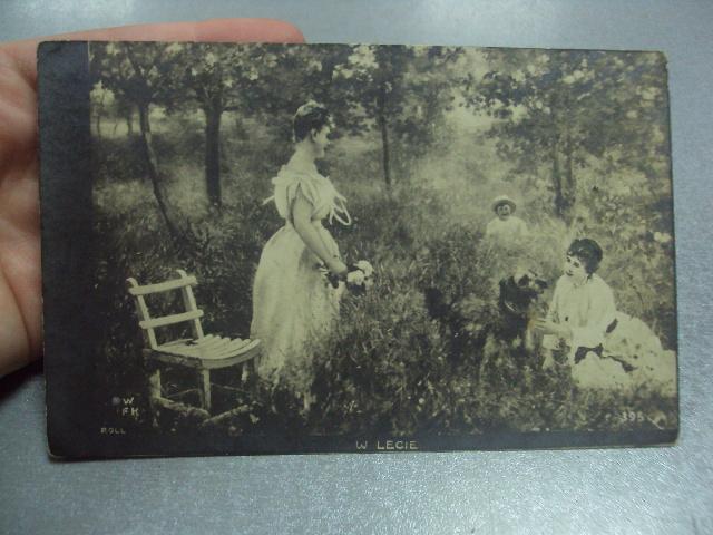 открытка w lecie девушки в саду №1434