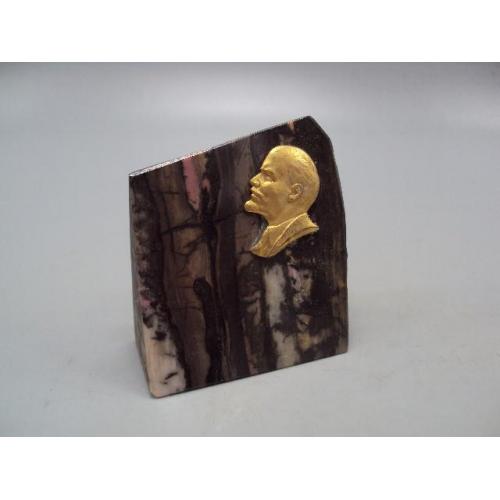 Плакетка камень уральский самоцвет Ленин металл высота 6,2 см вес 171,9 г №13710