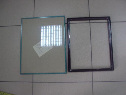 Рамка со стеклом 30 х 24 см, без стекла 27,5 х 22 см лот 2 шт №2993