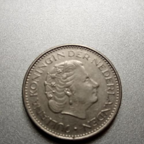 Монета достоинством один гульден 1980год. Нидерланды