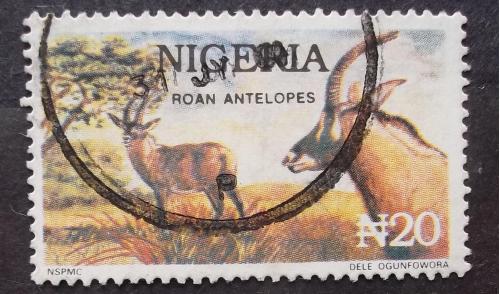 Нигерия  1993 г - Дикая природа, лев, антилопа, 2 шт (см.фото)