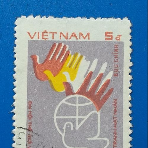 Вьетнам 1983 г - Всемирная конференция мира Прага