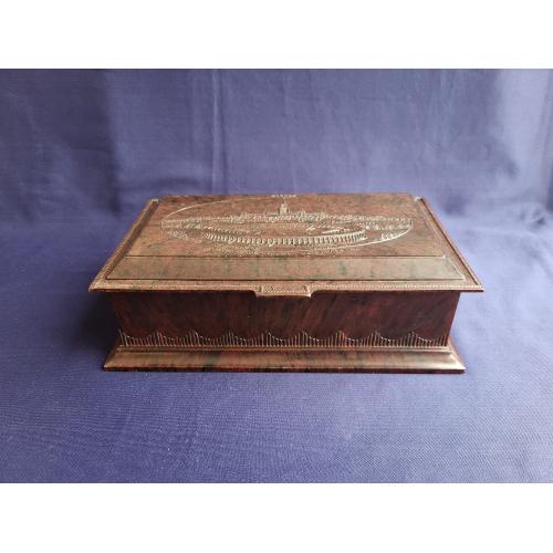 Шкатулка карболит СССР Москва Стадион