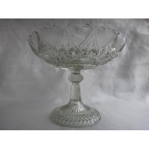 Ваза-фруктовница стекло Мальцовские сердца, Российская империя