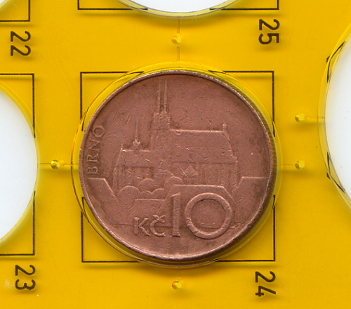 Обиходная монета Чешской Республики 1994 года номиналом 10 крон.