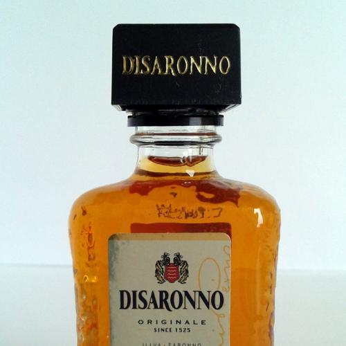 Коллекционная алкоминиатюра бутылочка Disaronno, 50 ml, Германия
