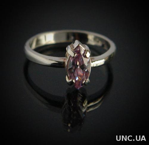 Серебряное кольцо розовый топаз 925 проба Austria