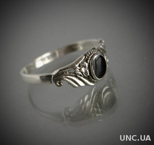 Серебряное кольцо с ониксом 925 проба Germany
