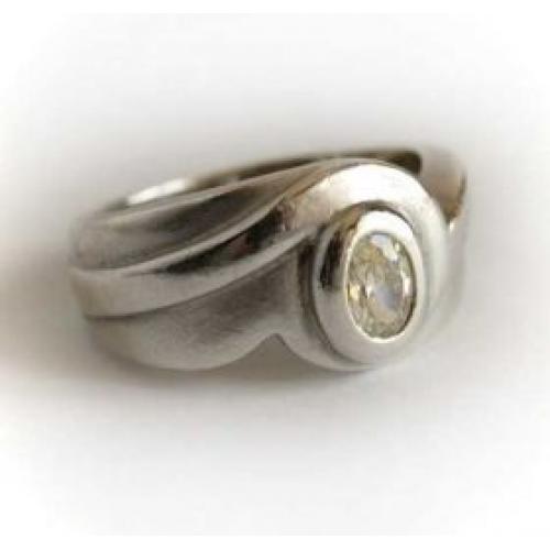 Срібна каблучка кілечко з цирконом 925 проба Німеччина