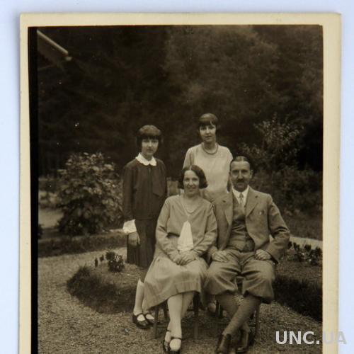 Старое фото Семья на пленэре 1930-е Германия