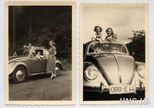 Старые фото Рядом с Volkswagen 2 шт. 1950 Германия
