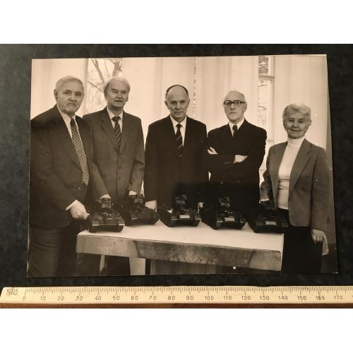 Фотографія Патонівці Зварювання у танкобудуванні