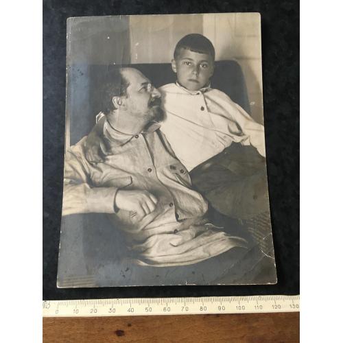 Фотографія велика художня Троцкий Калінін ? з сином