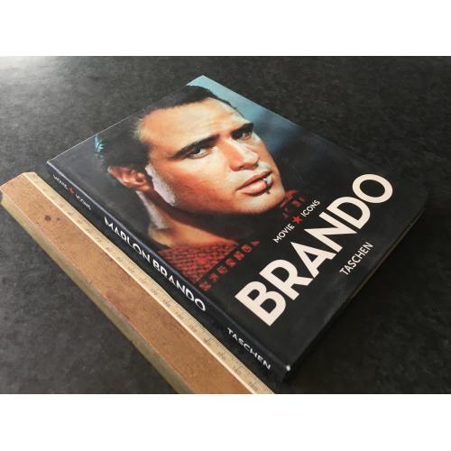 Книга Кіно Брандо