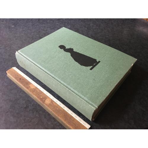 Книга Історія одягу моди 1981