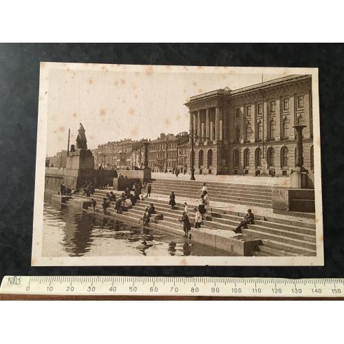 Листівка Ленінград