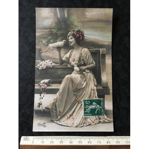 Листівка Жінки і мода