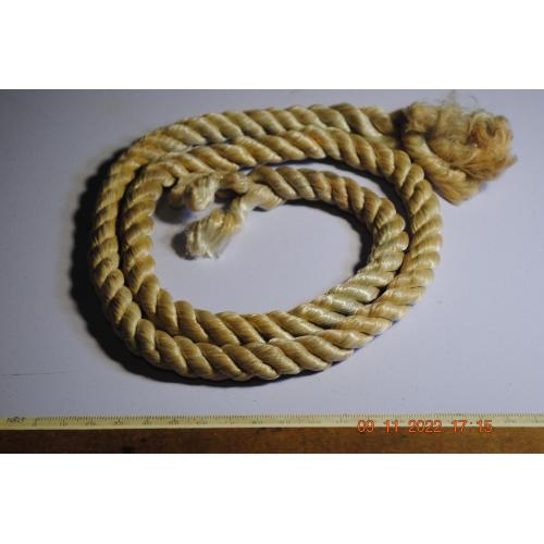 Трос мотузка 1 метр - 30 грв.