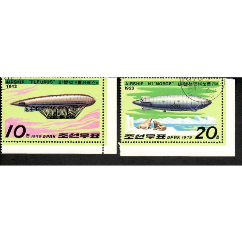Марки кндр 2 шт. Дирижабли.
