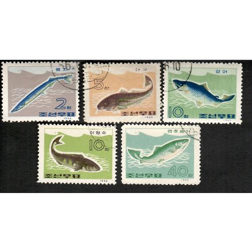 Марки кндр 5 шт. Рыбы.