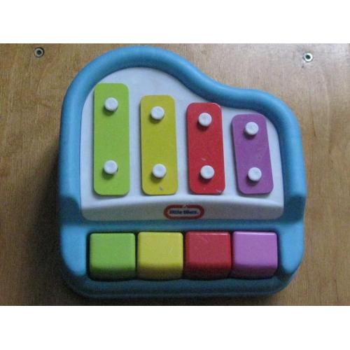 Дитяче піаніно Little Tikes 