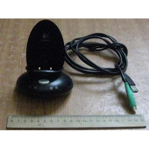 Док-станція з блоком живлення logitech .