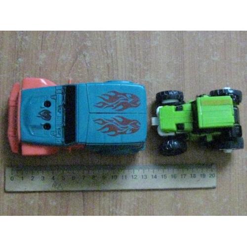 Машинки-трансформери