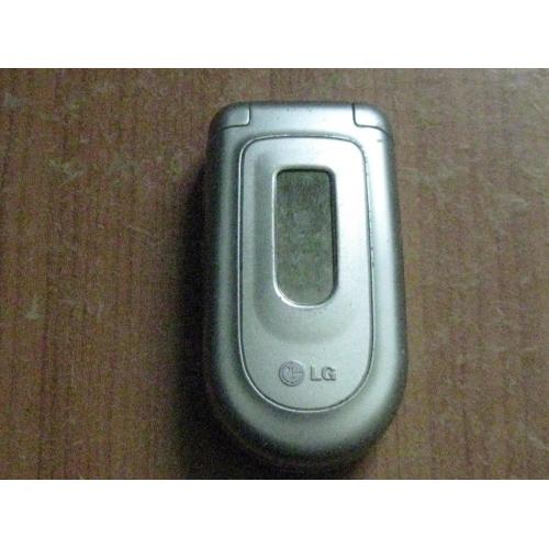 Мобільний телефон LG C1150