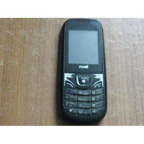 Мобільний телефон Nomi i180