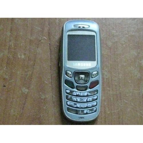 Мобільний телефон Samsung c230 