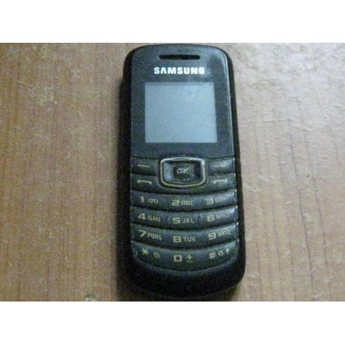 Мобільний телефон Samsung GT-E1080