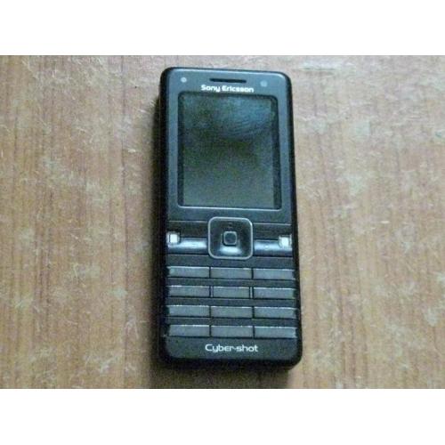 Мобільний телефон Sony ericsson k770i