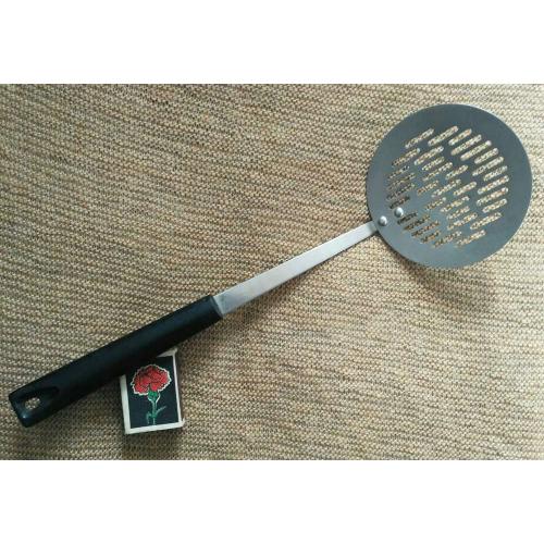 Посуда шумовка лопатка кухонная с прорезями, нержавеющая сталь stainless steel ussr, винтаж