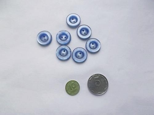 Пуговицы одежные голубые с перламутром 7 штук Д=18 мм