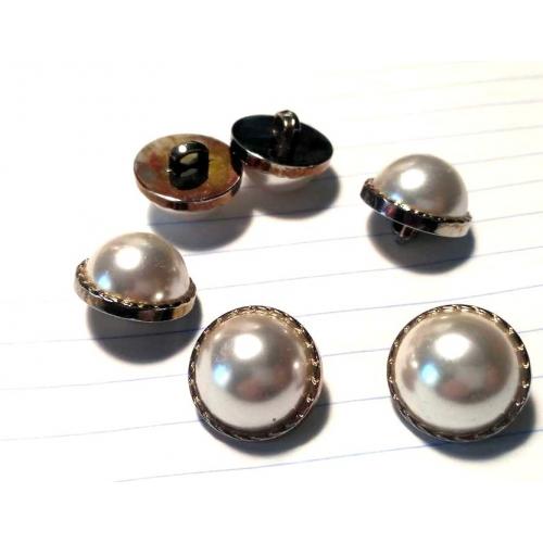 Пуговицы нарядные "Жемчуг в золоте" 6 штук Д = 18 мм, на ножке 