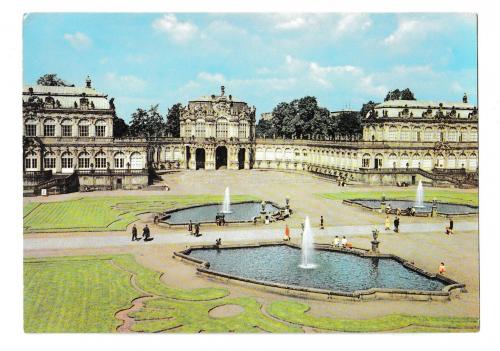 Открытка 1971 Дрезден, Дворец Цвингера с Вальпавильоном, Германия