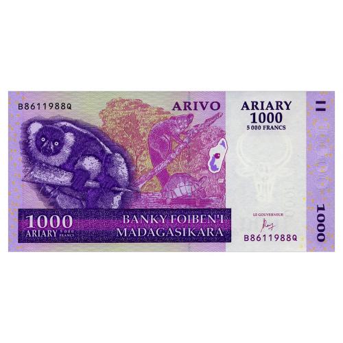 МАДАГАСКАР 89c MADAGASCAR 1000 ARIARY 2004 Unc