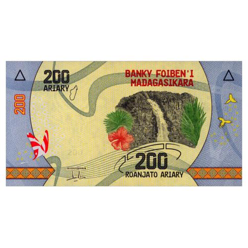 МАДАГАСКАР 98(2) MADAGASCAR 200 ARIARY ND(2017) Unc