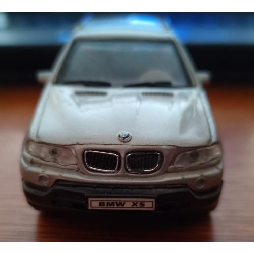 Масштабная модель 1:43 BMW X5. WELLY № 49752